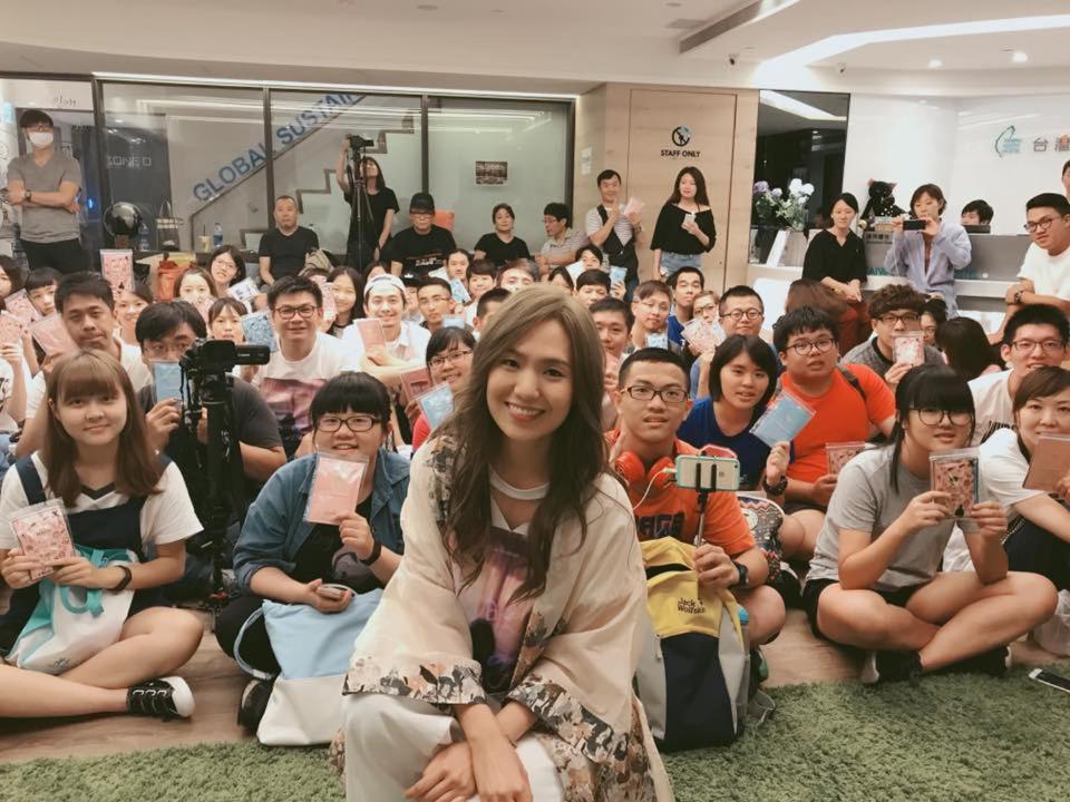Taiwan Youth Hostel & Capsule Hotel Taipei Luaran gambar